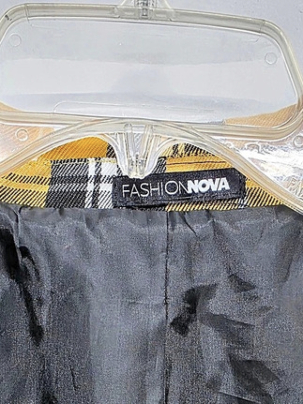 Fashion Nova Plaid Blazer in Yellow & Black Like New - Picture 3 of 3